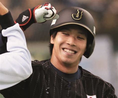 Maybe you would like to learn more about one of these? 山田哲人 もう"打つだけ"の選手じゃない! - 野球：週刊 ...