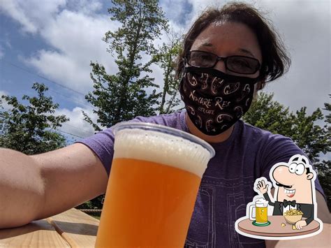 Battery Steele Brewing in Portland - Restaurant menu and reviews