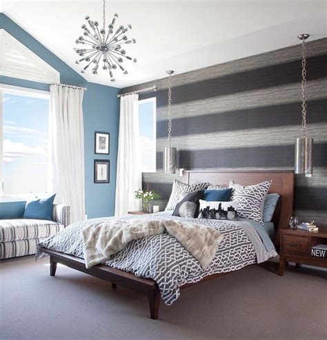 9 Bedroom Design Ideas With Striped Walls