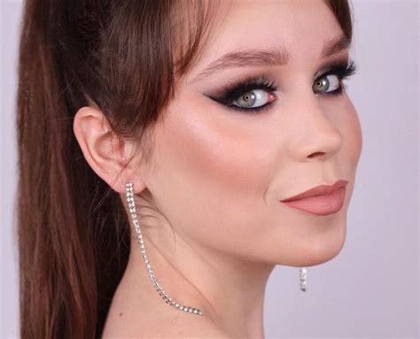 Makeup For Special Occasions Prom Makeup Hen Party Makeup