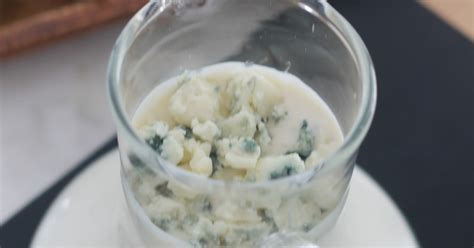 Sauce Au Fromage Bleu Pour Salades Ou Dip Recette Par Cuisine Culinaire