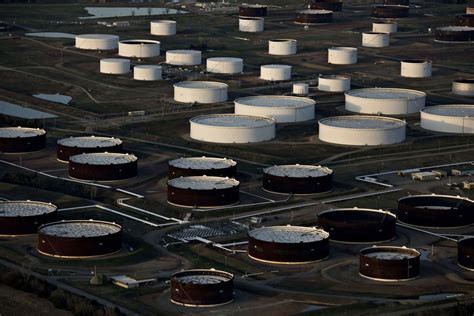 Oil Price Goes Negative As Demand Collapses Stocks Dip The Boston Globe