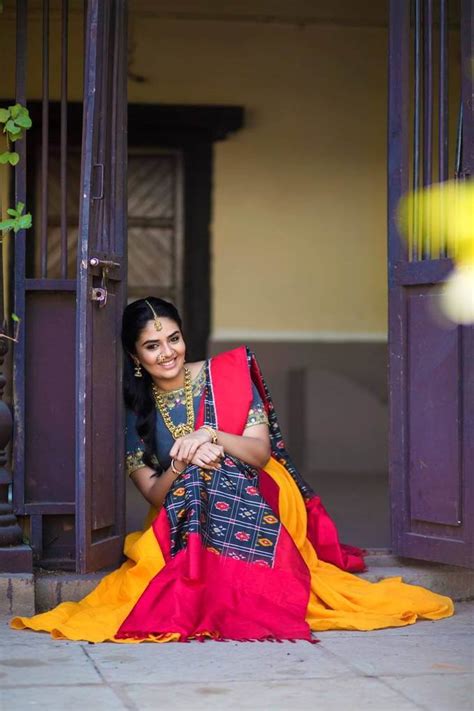 South Indian Tv Anchor Srimukhi Photoshoot In Lehenga Voni8 Actress