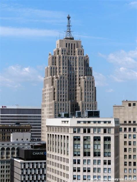 Greater Penobscot Building Detroit 1928 Wirt C Rowland Building