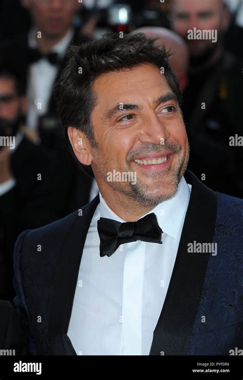 Javier Bardem Smile Hi Res Stock Photography And Images Alamy