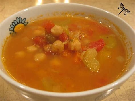 Libellule et ses spatules Soupe de pois chiches épicée à la marocaine