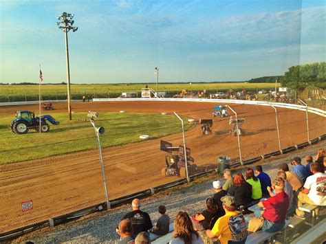 Welcome To Wayne County Speedway