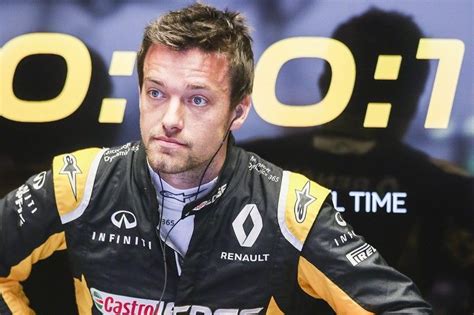 10 Fast Facts About Jolyon Palmer