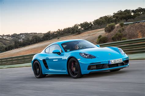 Pure Sport 2018 Porsche 718 Boxster Gts And 718 Cayman Gts