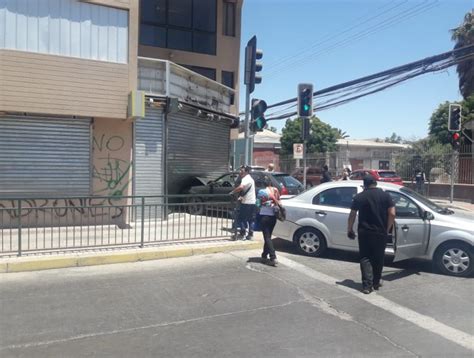 ¡cotiza tu afp y compara! FOTOS Tras choque un vehículo impactó el frontis de AFP ...