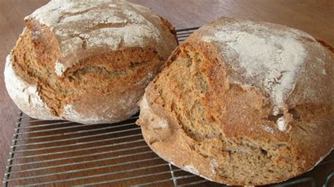 Oregon trail blueberry streusel bread. Wholegrain Bread German Rye / The Whole Grain German Bread ...