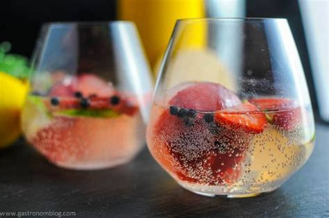 Pour gin, lime juice and simple syrup into a shaker with ice. Strawberry Limeade Gin and Tonic Cocktail - Gastronom ...