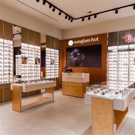 The Sunglass Hut Is Now In 28 Mall Isr Holding