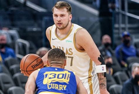 Luka Doncic Outplays Steph Curry As Mavs Rip Warriors By 30