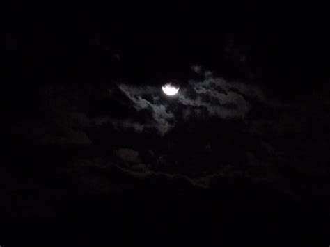 Dark Night With Moon Wallpapers Bigbeamng