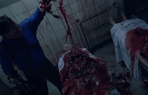 Blood Guts Gore And More Usher In Ash Vs Evil Dead Season 2