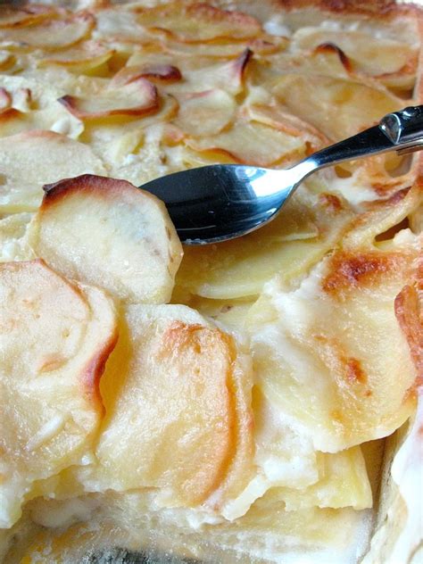 Add the bread cubes and stir to coat with the oil. The Best Ideas for Make Ahead Scalloped Potatoes Ina ...