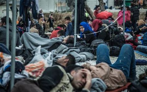 Réfugiés Bloqués En Grèce Un Long Chemin Qui Ne Mène Nulle Part