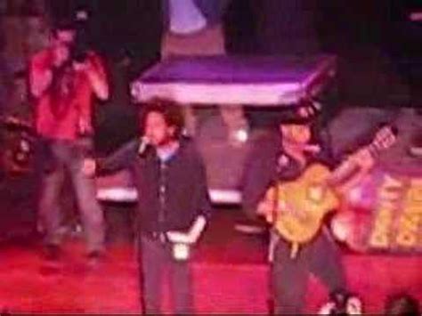 Si comincia con 5 live negli stati uniti (due forse al coachella 2020). Zack de la Rocha and Tom Morello - YouTube