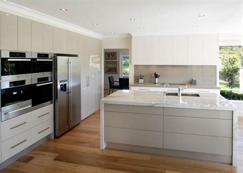 Stylish yet simple kitchen design. 35 Modern Kitchen Design Inspiration