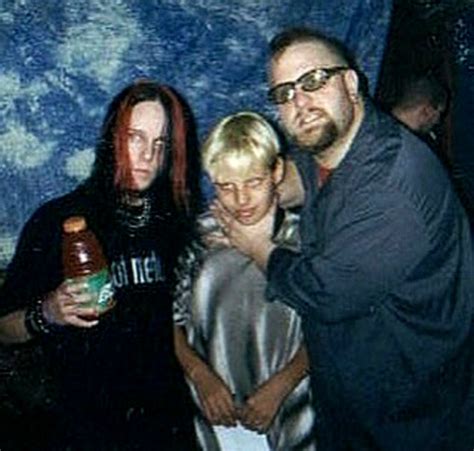 1950'lerde televizyonun amerikan toplumunda yaygınlaşması, yine bu. joey jordison unmasked | Tumblr
