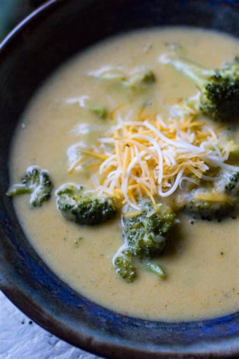 You can make it with fresh or frozen broccoli and any type of cheese that if you want to make broccoli cheese soup, saute some chopped onions in melted butter and set them aside. Cream Broccoli Cheese Soup | Homemade Easy Dinner Recipe