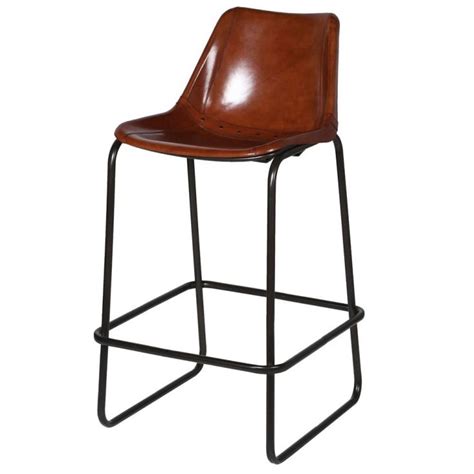 Serene pieces where exclusivity and precision are. Leather Seat Bar Stools
