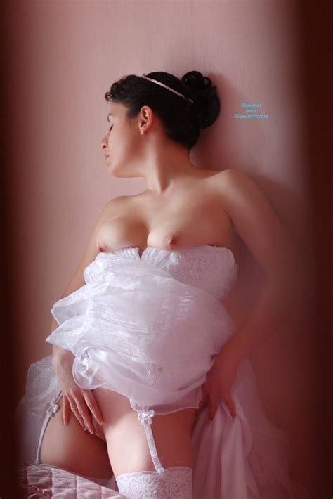 Sexy Bride Veronik March 2013 Voyeur Web