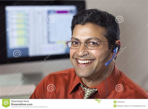 Smiling Customer Service Rep Stock Image - Image of phone, east: 24524975