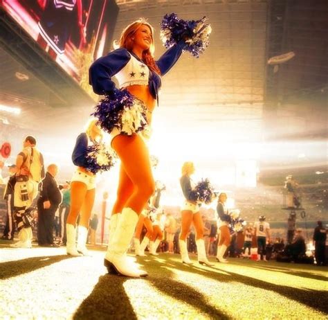 Pin By Jamilyn Houser On Dallas Cowboys Cheerleaders Dallas Cowboys