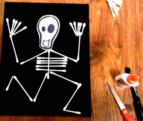 Skeleton Flag Halloween Crafts Halloween Crafts For Kids Halloween