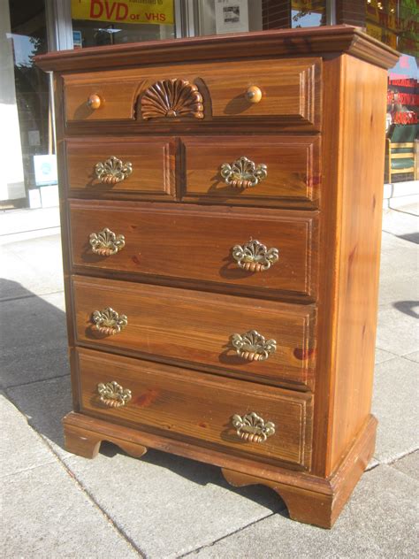 Any pictures of knotty pine bedroom set? UHURU FURNITURE & COLLECTIBLES: SOLD - Knotty Pine Bedroom ...