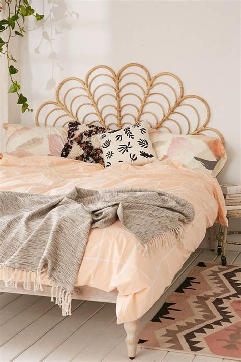 15 Artistic Rattan Headboards For Your Every Bedroom Homemydesign