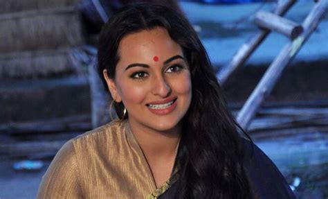 People Discouraged Me From Taking Up Lootera Sonakshi Sinha