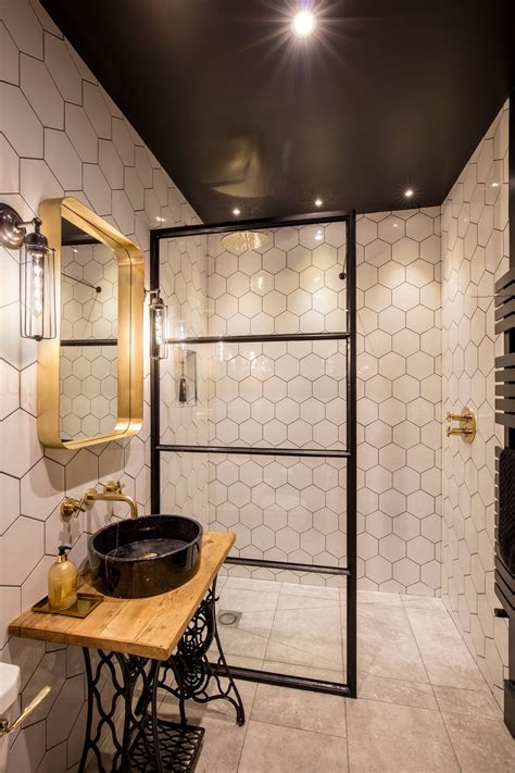 15 Stunning Eclectic Bathroom Designs That Will Inspire You