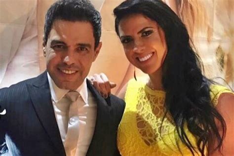 Zezé di camargo tenta limpar imagem após frase infeliz sobre mulheres feias • projac. Zezé Di Camargo marca data de casamento com Graciele ...