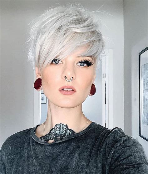 10 Easy Pixie Haircuts For Women Straight Hairstyles For Short Hair