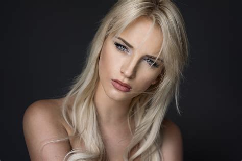 Wallpaper Face Women Blonde Simple Background Long Hair Blue Eyes Bare Shoulders