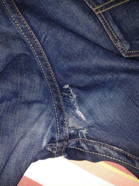 Hab mir da beim rangierern in der. Tutorial - Jeans im Schritt reparieren | Jeans flicken ...