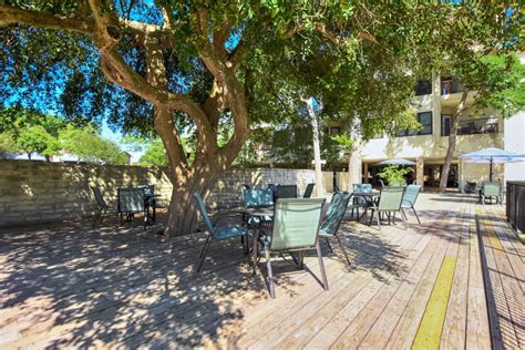 Vacation rentals in new braunfels, texas and gruene. New Braunfels Condos-Comal River Vacation Rentals | River ...