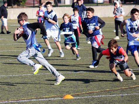 Long Island Youth Flag Football Leagues Pre K Through 9th Grade Half Hollow Hills Ny Patch