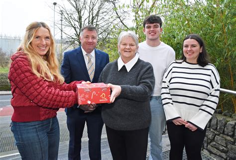 COMMUNITY SPIRIT AWARD FOR UNSUNG HERO OF PASSAGE WEST