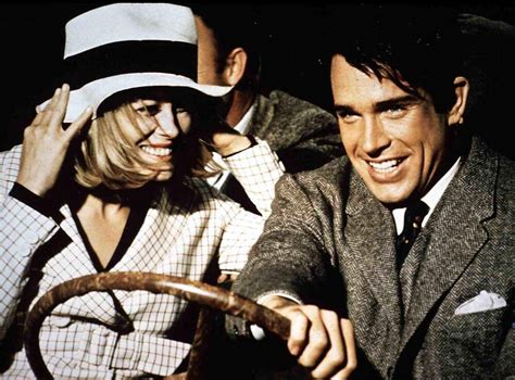 Warren Beatty Et Faye Dunaway Dans Le Film Bonnie And Clyde Photo Et