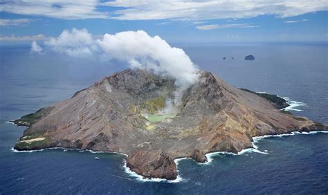 White Island volcano: The deadliest volcanic eruption in the last 18 ...