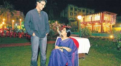 Rupali ganguly is an indian television and theatre actress. VENUREDDYB4U: Sourav Ganguly - Family Photos...