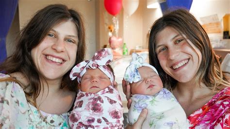 identical twins give birth a day apart daily telegraph