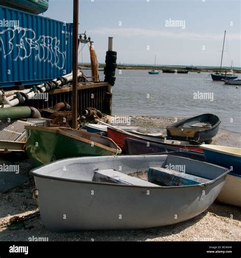 Leigh On Sea Essex Fishing Boats Hi Res Stock Photography And Images