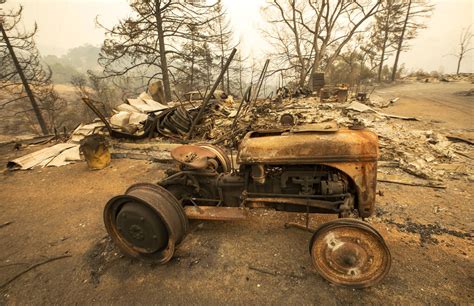 Right now, more than half of the carlton complex fire is contained by a fire line. Glass fire containment jumps to 41%; more than 550 homes ...