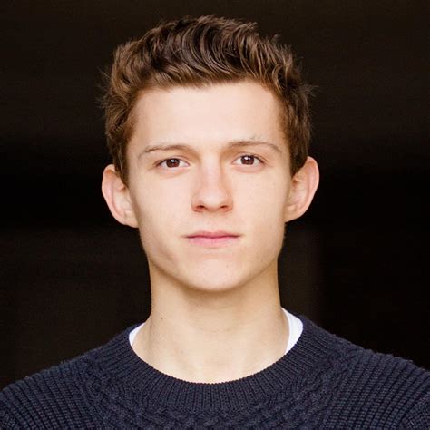 Tom Holland Photo 5 Of 215 Pics Wallpaper Photo 987829 Theplace2