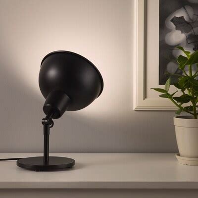 Det er også ofte stilte spørsmål, en produktbedømmelse og tilbakemeldinger fra brukere som hjelper deg til å bruke ditt produkt på en optimal måte. SKURUP Lampe de table/applique, noir - IKEA
